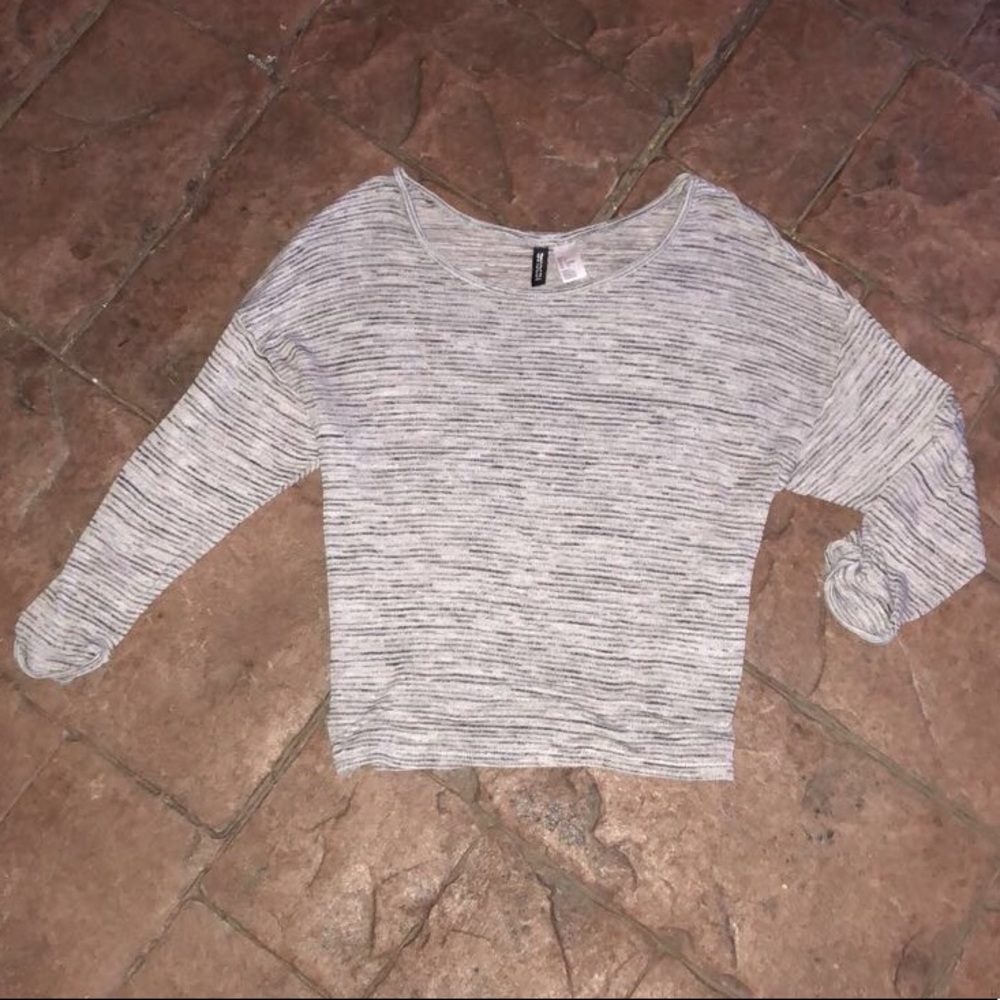 loose-fitting sweater